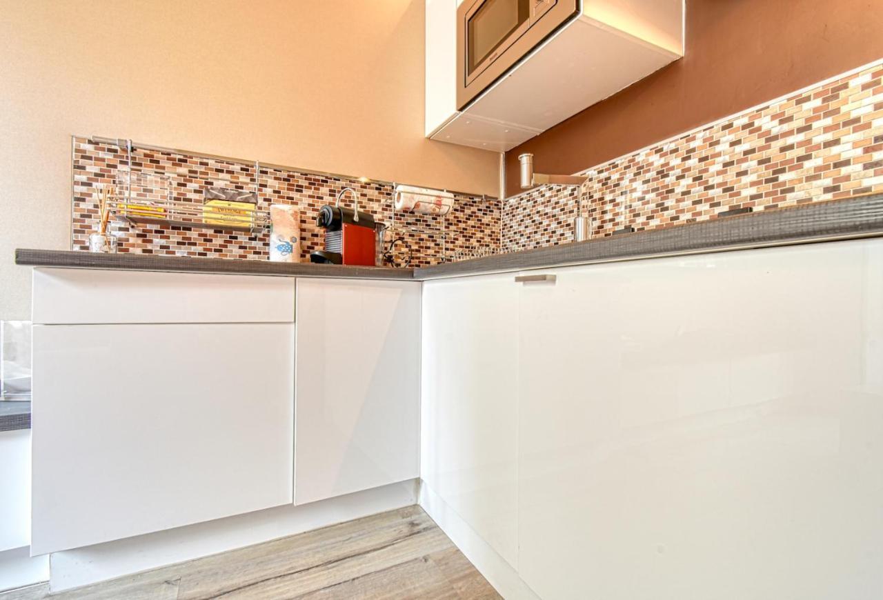 Beautiful And Cozy Apartment In The Heart Of Cannes Luaran gambar